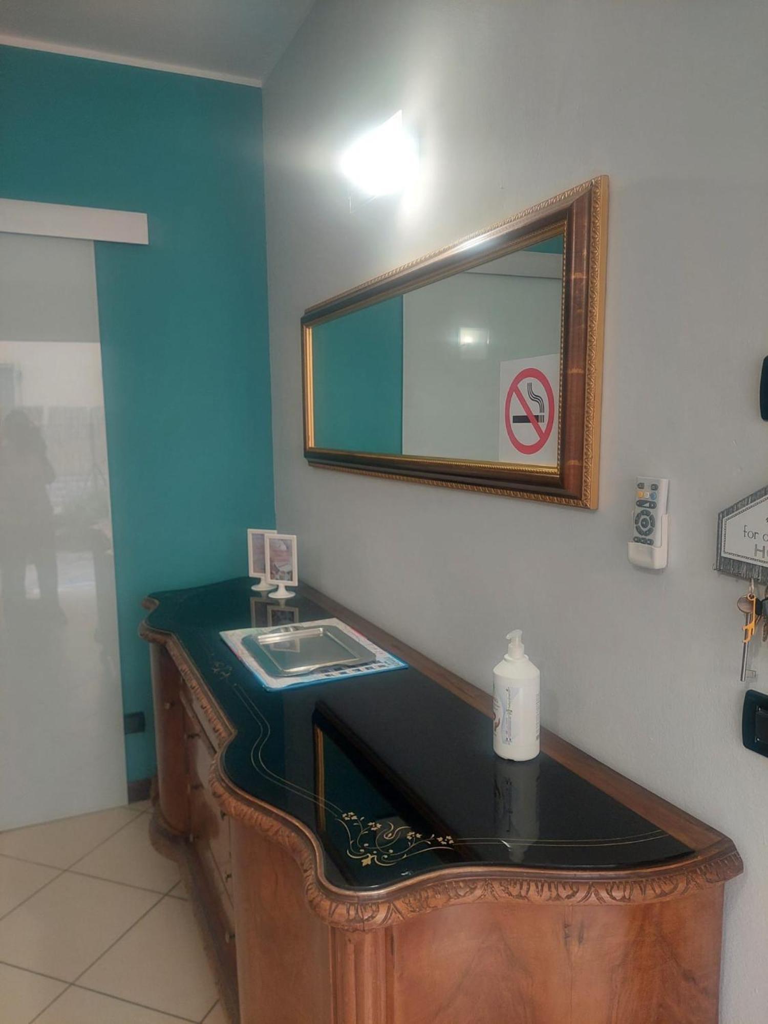 Il Melograno Apartment Rimini Ngoại thất bức ảnh